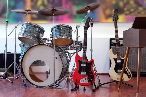 Rock Band інструменти — стокове фото