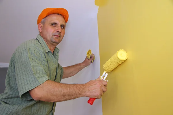 Painter in action — Stock Photo, Image