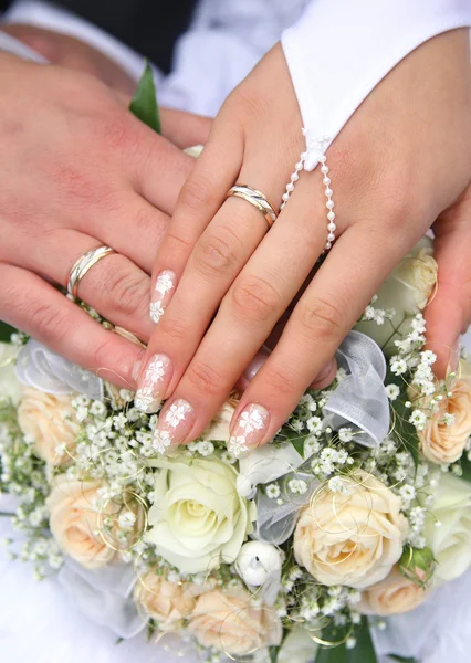 Church rings. Wedding day — Stock Photo, Image