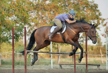 Jumping.Girl göster