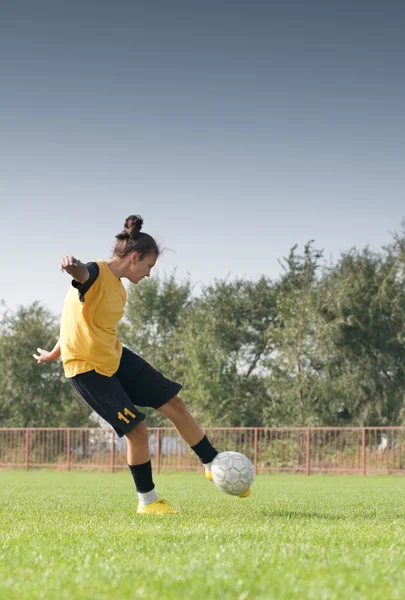 Kadın futbol — Stok fotoğraf