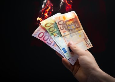 yanan euro