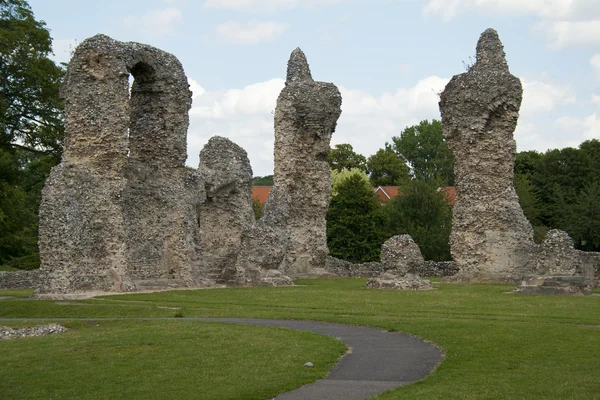 Bury st. edmunds-tuin ruïnes van de abdij — Stockfoto