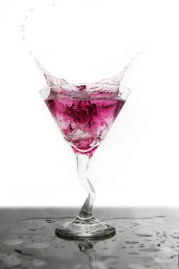 Martini içmek splash