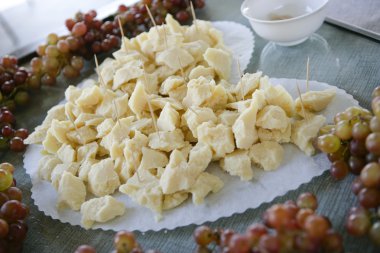 adet grapes.italian meze ile çevrili, parmesan peyniri