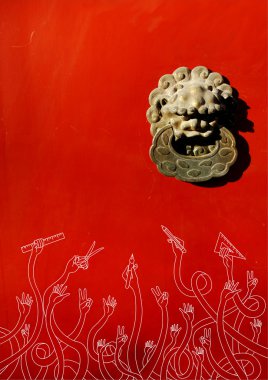 Kırmızı kapıyı??