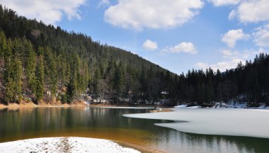 Lake Synevyr