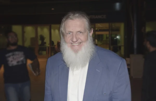 Yusuf Estes, with a student — Stock Photo, Image