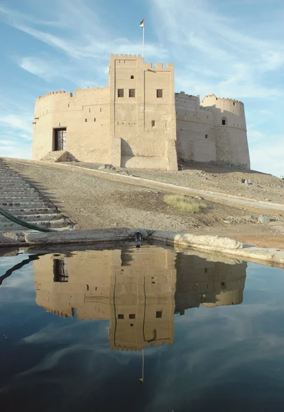 Fort reflection in water — Stock Photo, Image