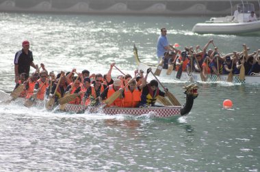 Dragon Boat Race