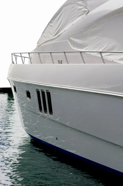 A front portion of a huge Yatch — Stock Photo, Image