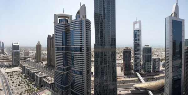Sheikh Zayed Road vista aérea — Fotografia de Stock
