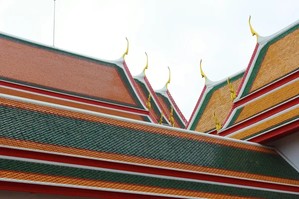 泰国寺庙屋顶 — 图库照片