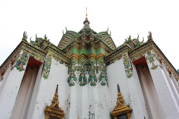 Il famoso tetto di Wat Pho — Foto Stock