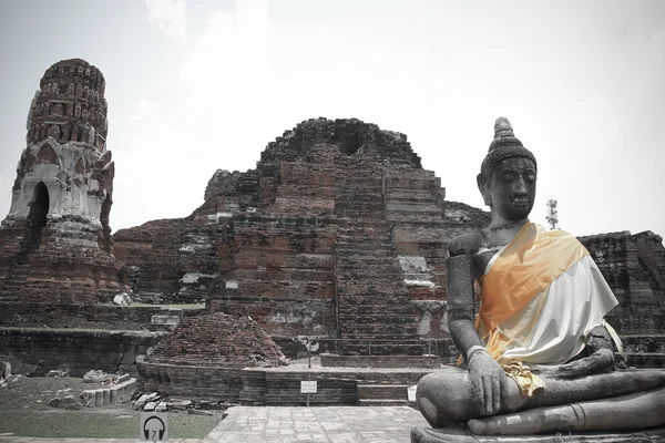 O Buda e o pagode — Fotografia de Stock