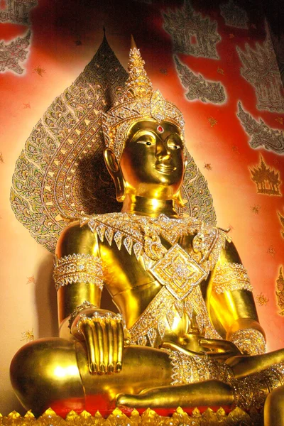 Buddha estilo tailandés — Foto de Stock