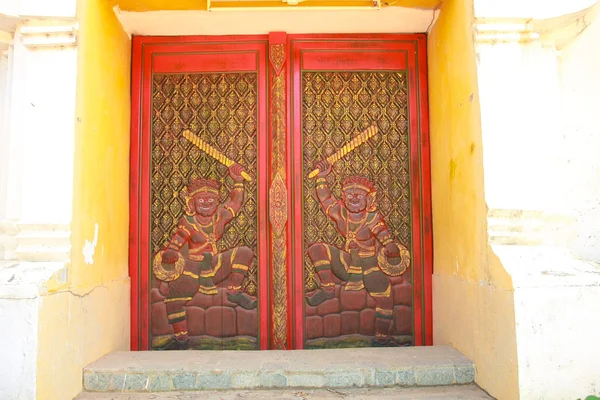 寺院のドアの芸術 — ストック写真
