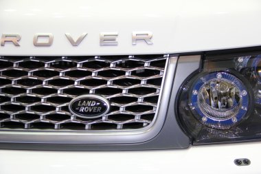 Land rover yeni 2012