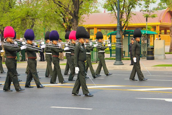 Soldato fare una parata — Foto Stock