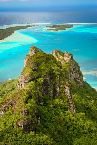 Mountain peak, Maupiti, French Polynesia — Stock Photo, Image