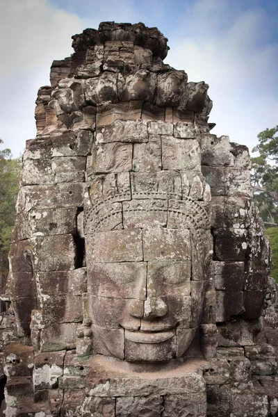 Stenen gezicht van Boeddha, angkor wat, cambodia — Stockfoto