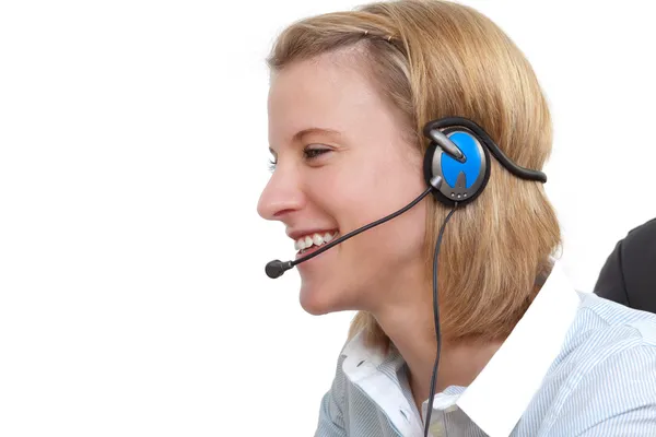 Mulher de operador de serviço ao cliente bonita com fone de ouvido — Fotografia de Stock