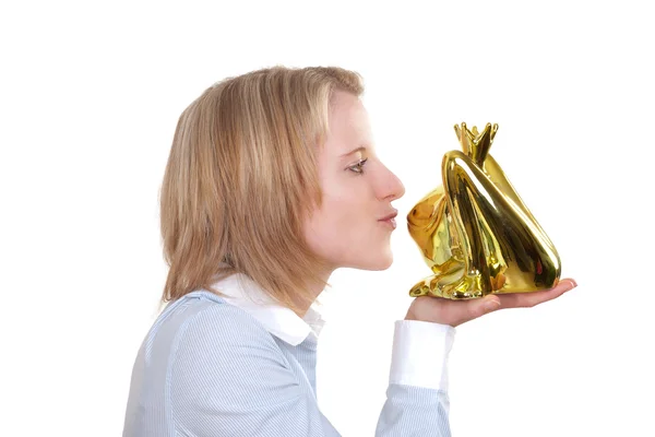 Frog prince being kissed by a beautiful young woman — Stock Photo, Image