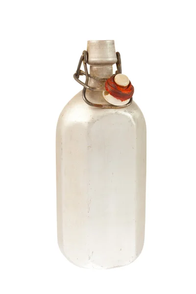 Leere Aluminium-Trinkflasche vor weißem Hintergrund — Stockfoto
