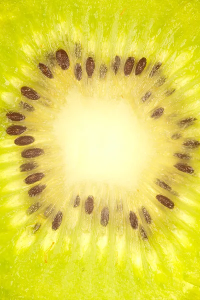 Extrémní makro střední části plátkem kiwi — Stock fotografie