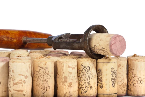 Stará vývrtka s dřevěnou rukojetí na mnoha víno zátky — Stock fotografie