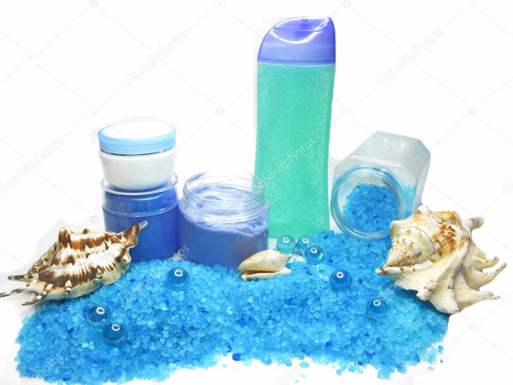 Spa sea shells salt shampoo shower gel and creme