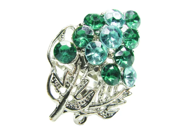 Pierścień biżuteria z jasne zielone kryształy — Zdjęcie stockowe