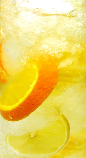 Yellow cocktail drink background closeup — Stock Photo, Image