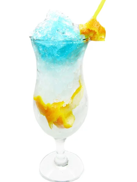 Alcoholische cocktail met blauw curacao likeur — Stockfoto