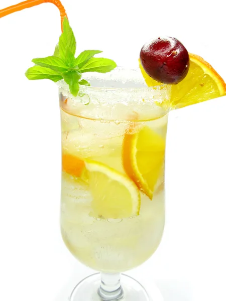 Fruit limonade drinken — Stockfoto