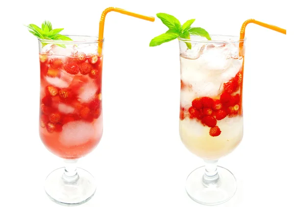 Red cold lemonade with wild strawberry — Stock Photo, Image