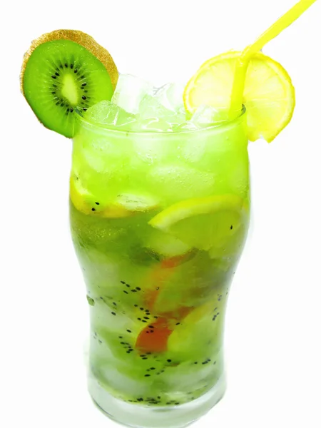 Fruktsallad smoothie med kiwi — Stockfoto
