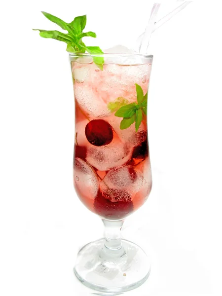 Bebida de limonada de jugo de cereza roja — Foto de Stock