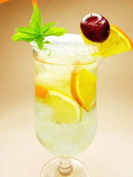 Fruit lemonade cold drink — Stock Photo, Image