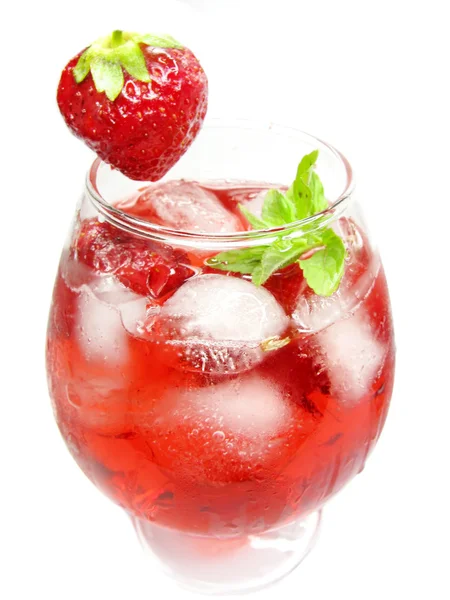 Alcoholic liqueur cocktail punch with strawberry — Stock Photo, Image