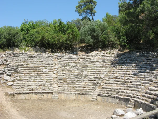 Ruiny starożytnego teatru — Zdjęcie stockowe