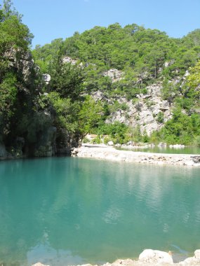 Kanyon Milli Parkı Türkiye'de mavi lagün