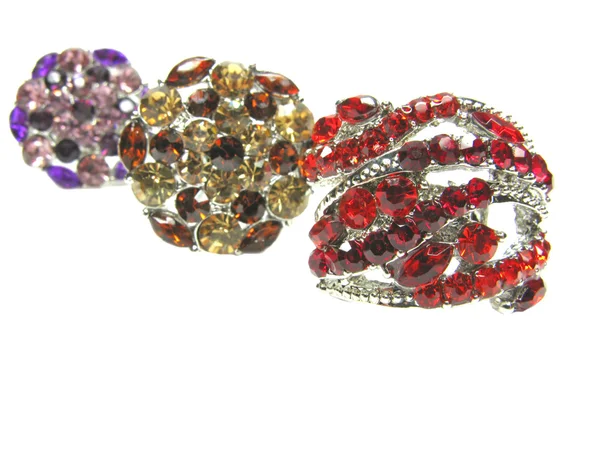 Grupo de anéis de jóias com cristais brilhantes — Fotografia de Stock