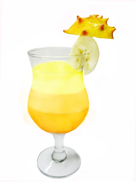 Cocktail com kiwano frutas — Fotografia de Stock