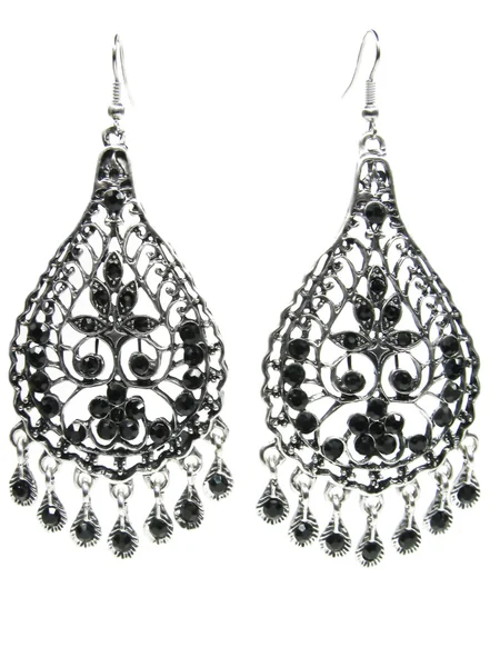 Boucles d'oreilles bijoux avec cristaux noirs brillants — Photo