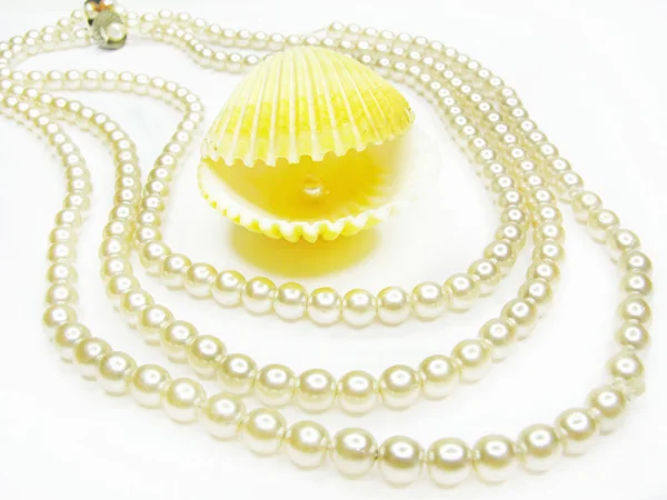 Perlové šperky korálky — Stock fotografie
