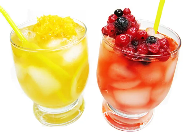Alcohol punch cocktail with berries — Stock Photo, Image