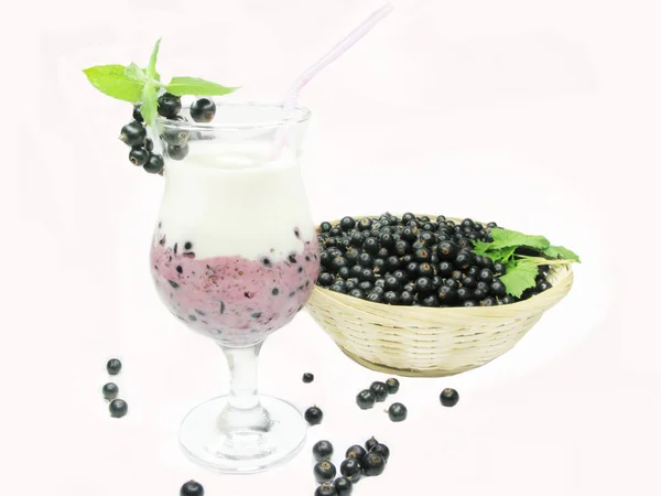 Fruit cocktail smoothie with black currant — Stock Photo, Image