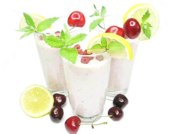Fruit smoothie pink cocktails — Stock Photo, Image