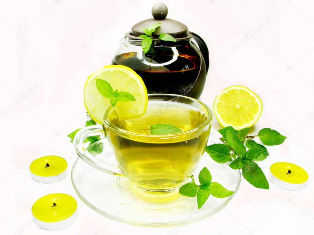 Fruit tea with lemon and mint